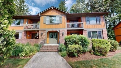 Building Photo - 1767 Haywood Manor Rd