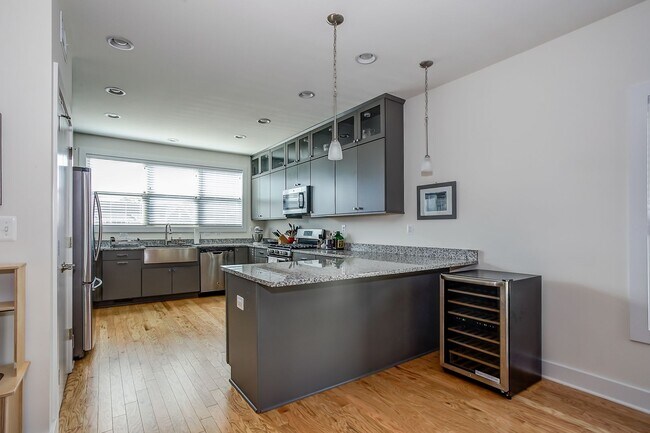 Foto del edificio - 209 Burnet St