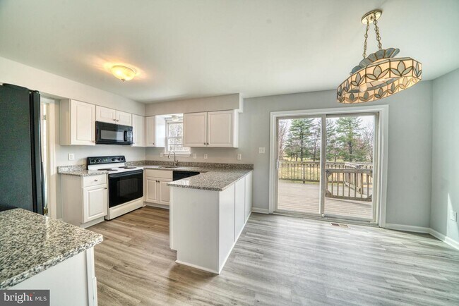 Foto del edificio - 1798 Ridge Rd