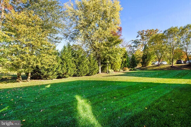 Foto del edificio - 1903 Eamons Way