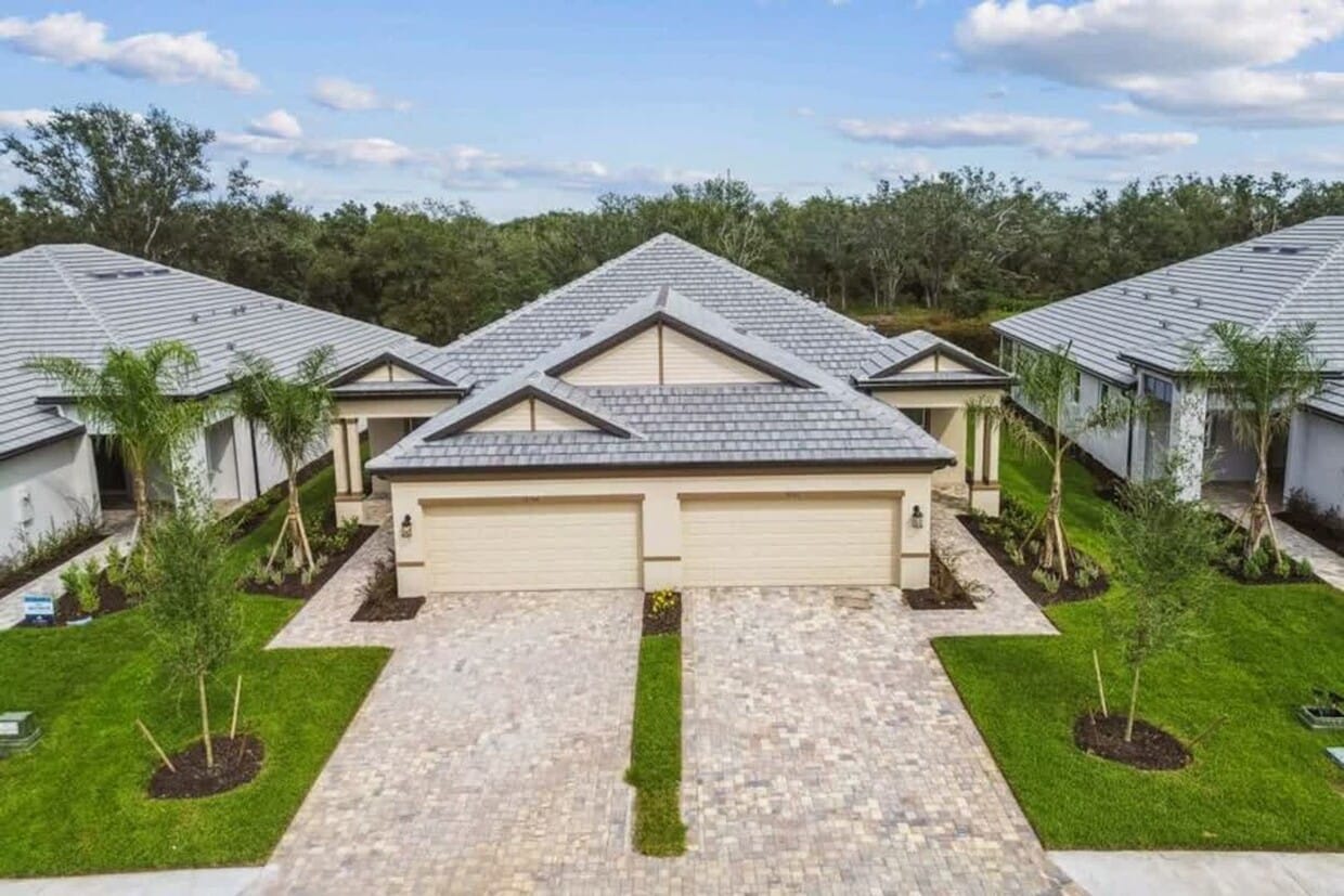 Lakewood Ranch Brand New Villa 2 bedroom with flex space (Office/ 3rd Bedroom) - Brand New Villa 2bedroom with Office/Bed