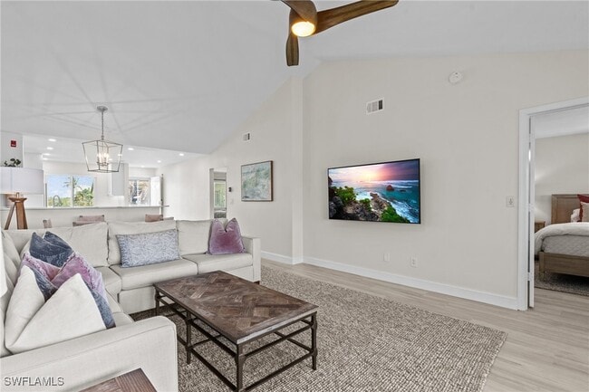 Building Photo - 10682 Gulf Shore Dr
