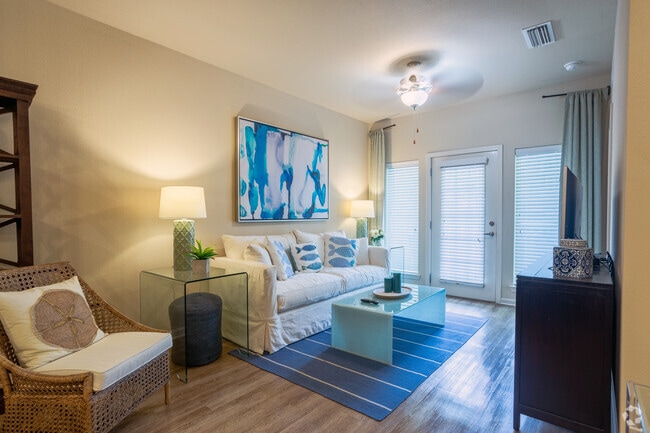 2BR,2BA_The Bungalow_944 SqFt - Brookview at Navarre Sound