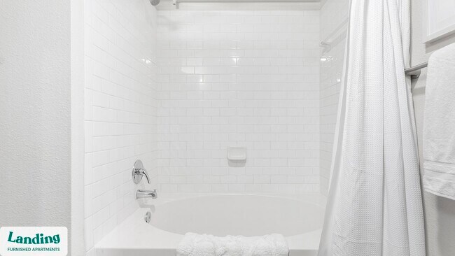 Building Photo - 12500 Shadowglen Trce