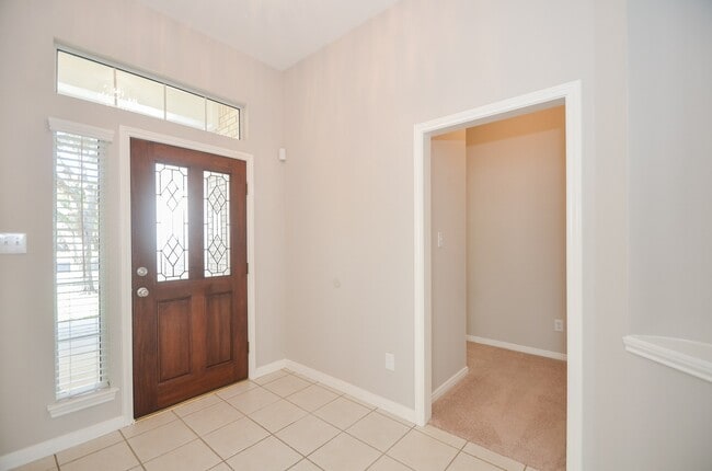 Building Photo - 2123 Thistlerock Ln