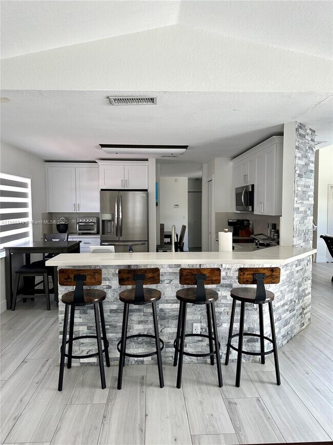 Foto del edificio - 2484 SW 177th Terrace
