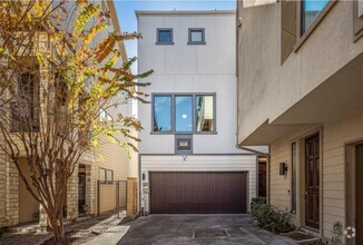 Building Photo - 5223 Eigel St
