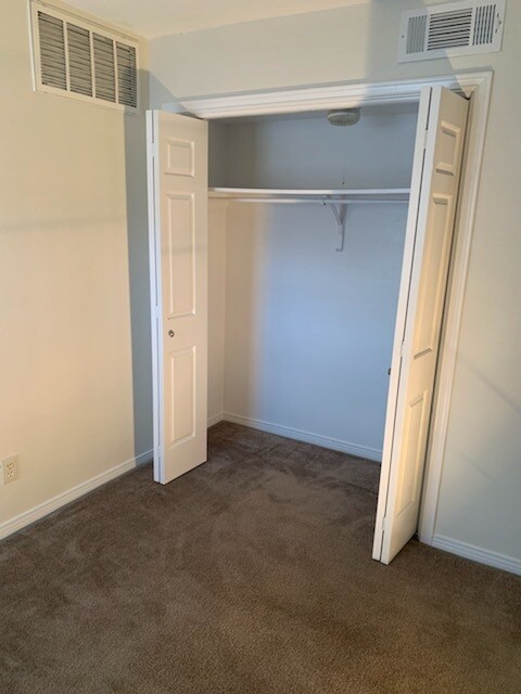 Bedroom 2 Closet - 9910 Royal Ln