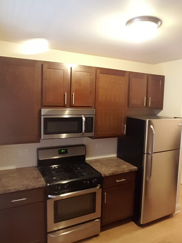 Foto principal - 4869 N Washtenaw Ave