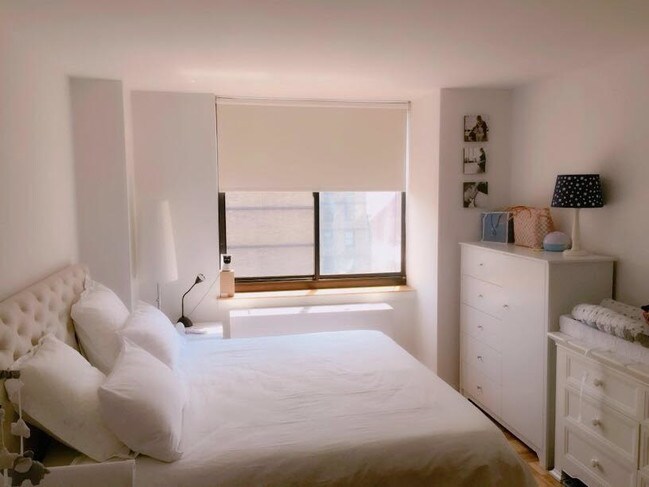 Foto del edificio - 159 E 30th St