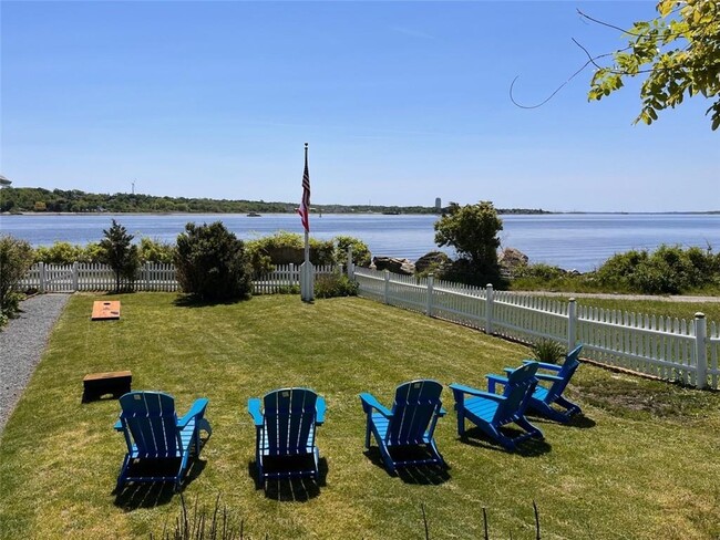 1 Old Ferry Rd Bristol Ri 02809 7 Old Ferry Rd, Bristol, RI 02809 - House Rental in Bristol, RI