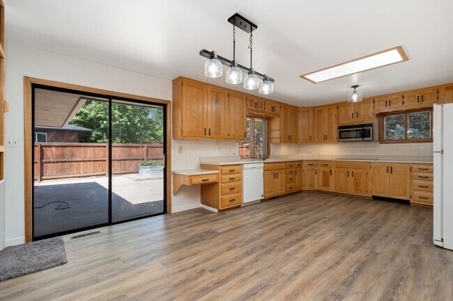 Foto del edificio - Fantastic Home in Central Fort Collins