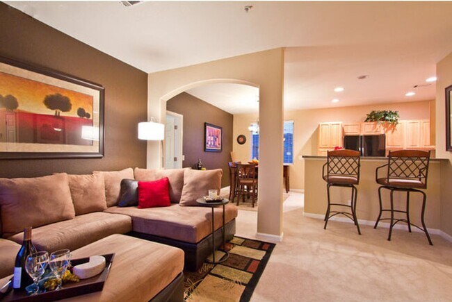 Building Photo - 2845 Willow Tree Ln