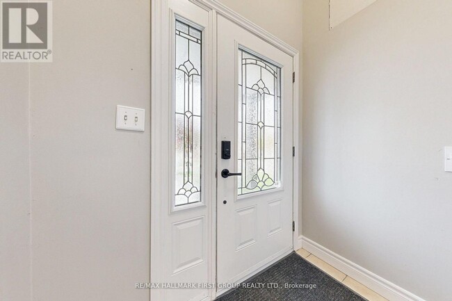 Photo du bâtiment - 1443 Connery Crescent