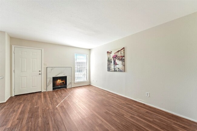 Building Photo - 6633 W Airport Blvd