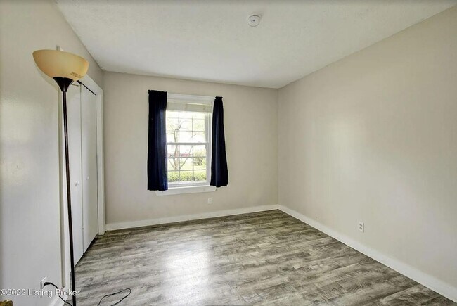 Foto del edificio - Beautiful Oldham County Home for Rent