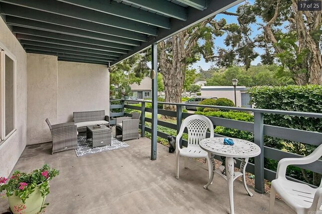 Foto del edificio - 1498 Gustavo St