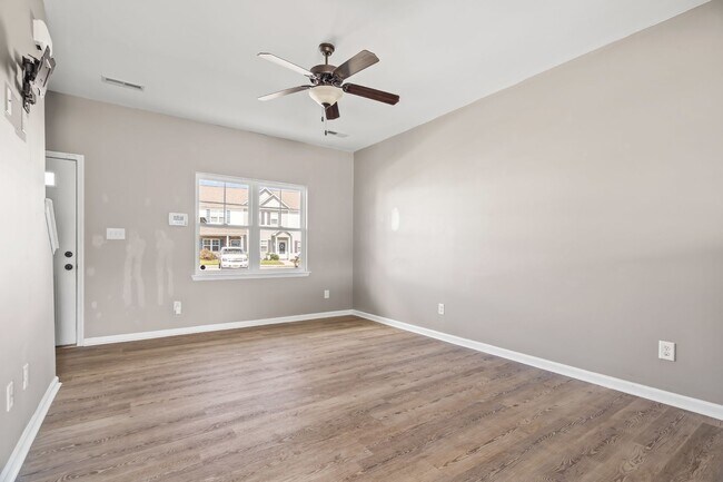 Foto del edificio - 108 Justice Farm Dr
