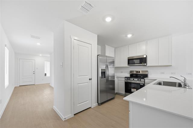 Foto del edificio - 6500 Longspur Ln