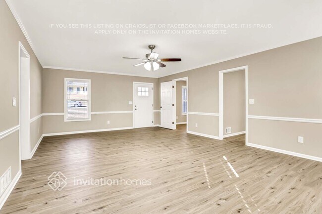 Foto del edificio - 4288 Castlegate Dr