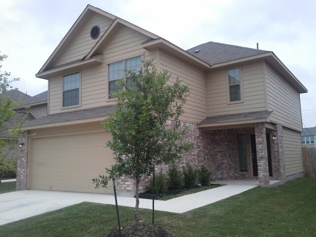 Foto principal - Aspen Park West - 3002 Aspen Meadow, San A...