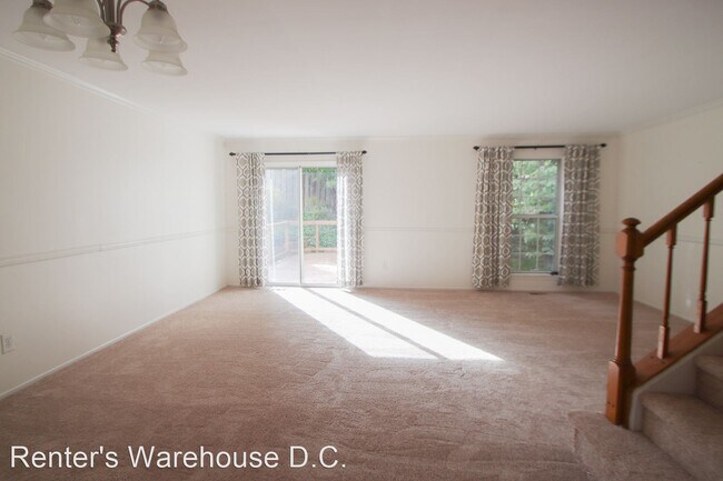 Foto del edificio - 3 br, 2.5 bath House - 10507 Reeds Landing
