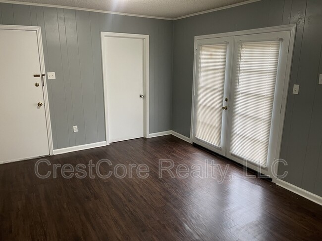 Building Photo - 133 McKee Rd