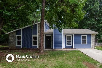Building Photo - 6632 Woodthrush Dr