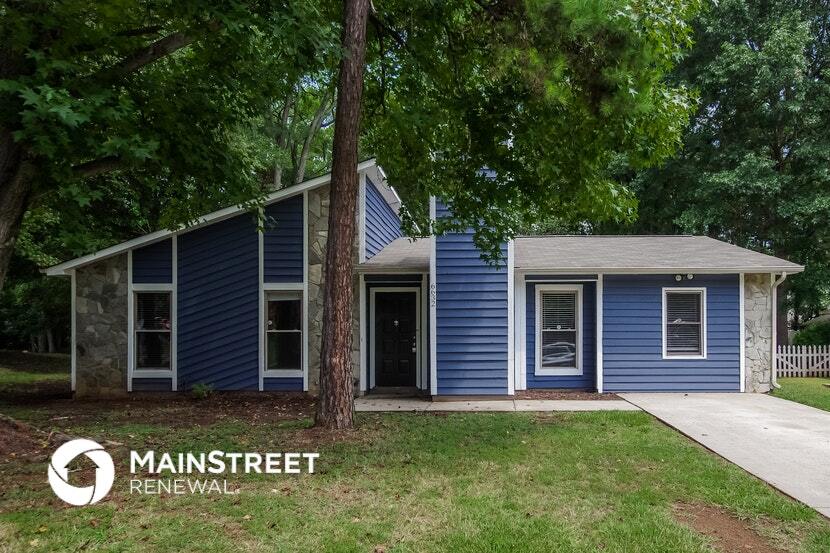 Foto principal - 6632 Woodthrush Dr