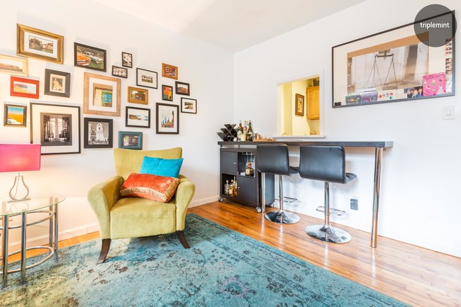 Foto del edificio - 214 East 17th Street