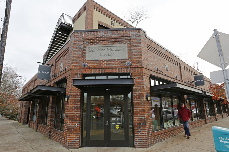 SellwoodMoreland Neighborhood Guide Living in Portland