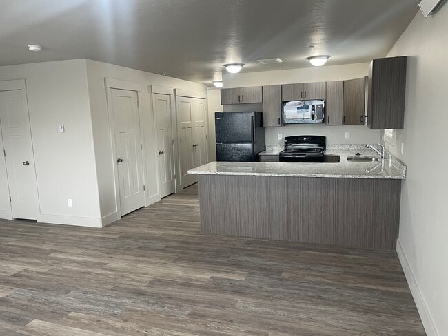 Foto del edificio - 5891 N Silver Fox Rd