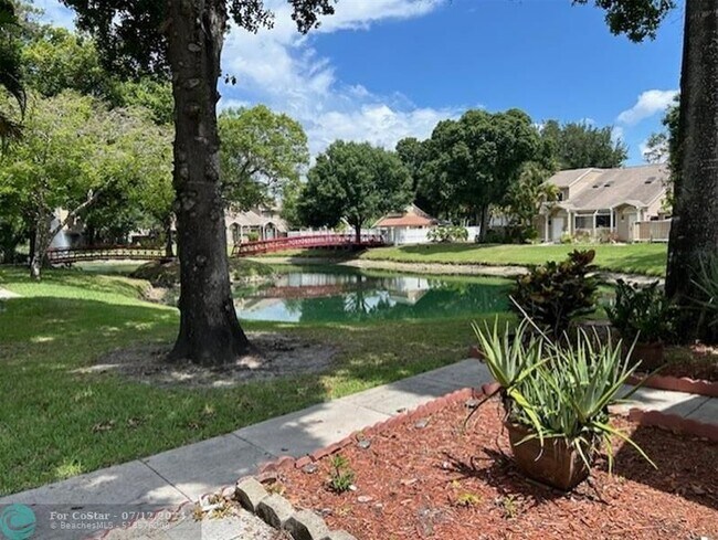 Building Photo - 7160 Sportsman Dr