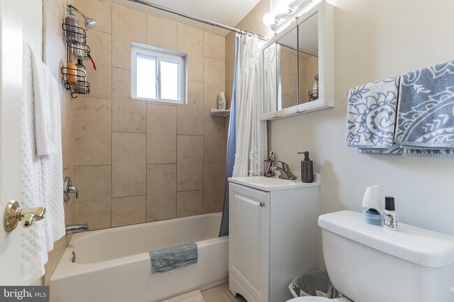 Foto del edificio - 200 Spruce St