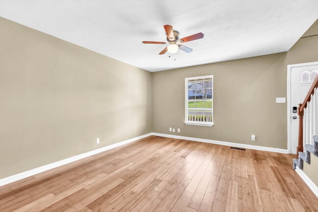 Foto del edificio - Amazing 3 bedroom 2 bathroom close to Fort...