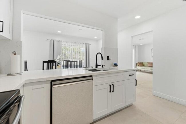 Photo - 245 Sandpiper Avenue House