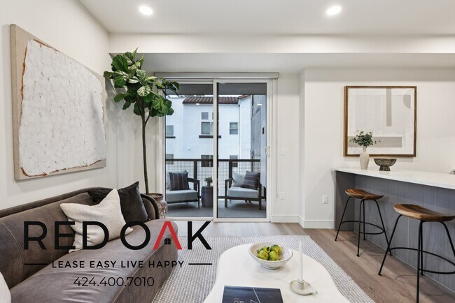 Foto del edificio - 5717 Carlton Way