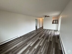 Building Photo - 4270 Loomis Ave