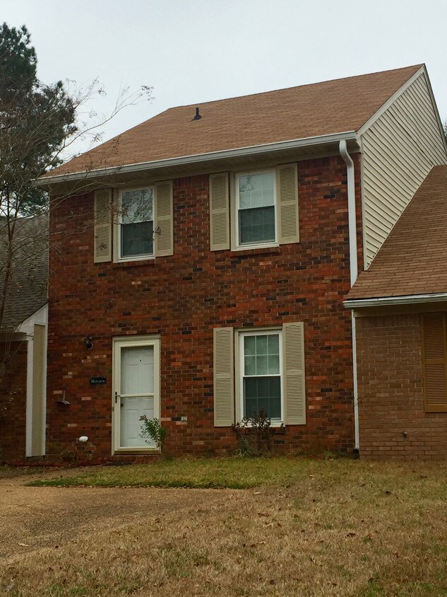 124 Amberwood Dr, Clinton, MS 39056 Townhome Rentals in Clinton MS