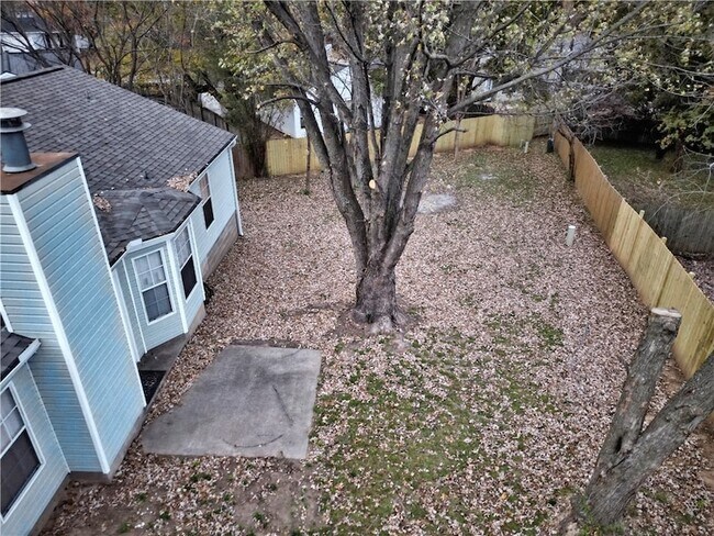 Foto del edificio - 1654 Timberline Dr