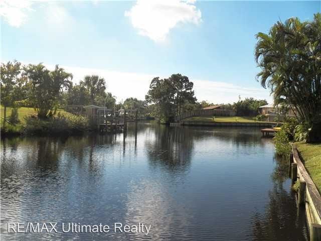 Foto del edificio - 1361 SW Evergreen Ln