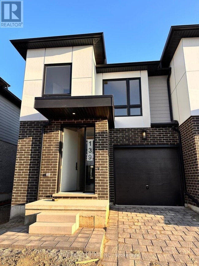 Building Photo - 175 Doan Dr