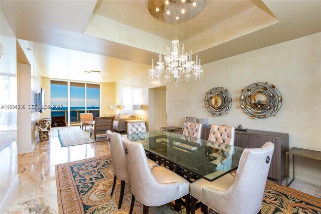 Foto del edificio - 16001 Collins Ave