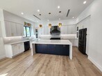 Foto principal - 13306 Blythe St