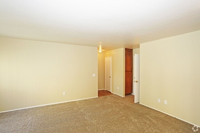 Interior Photo - Hunter's Run Apartments