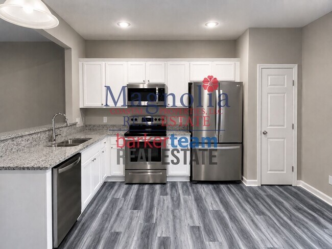 Foto del edificio - 3 Bedroom 2 Bathroom Home in Live Oak Subdivision - Richmond Hill