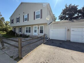 Building Photo - 17018 Beach St