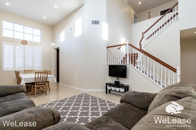 Building Photo - 5 br, 3 bath House - 1271 Santa Ynez Ave
