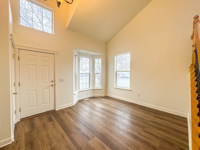 Foto del edificio - 1040 N 130 W
