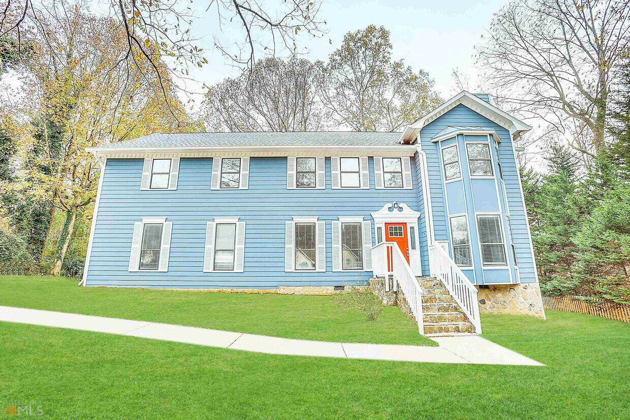 6860 Creekwood Dr, Douglasville, GA 30135 House for Rent in Douglasville, GA